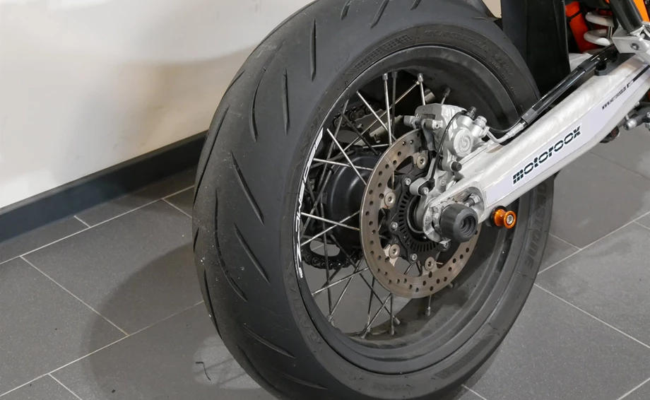 Angebot KTM 690 SMC R Bild 12: Angebot KTM 690 SMC R