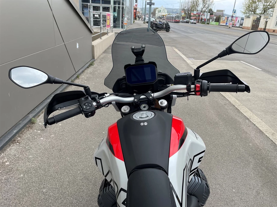 Angebot Moto Guzzi V85 TT Bild 6: Angebot Moto Guzzi V85 TT