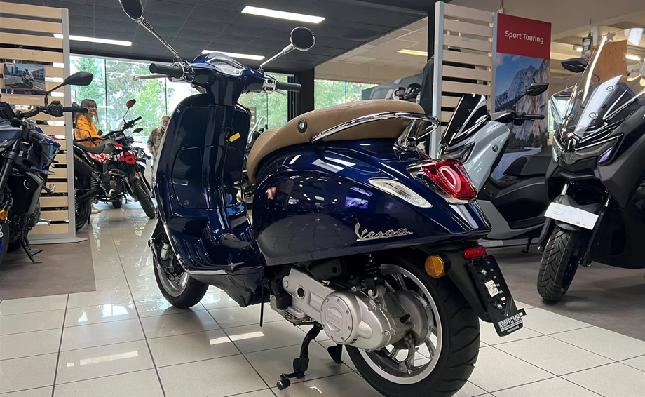 Angebot Vespa Primavera 50 4T Bild 3: Angebot Vespa Primavera 50 4T