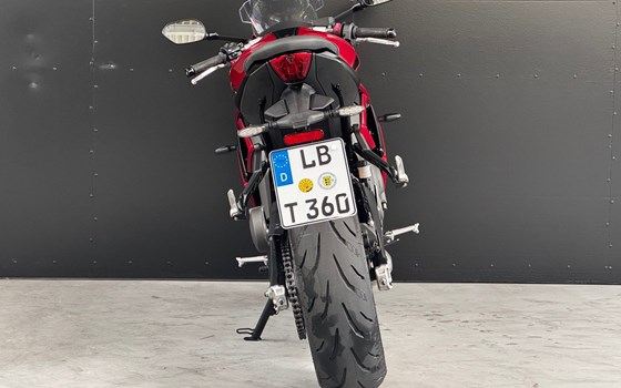 Gebrauchtmotorrad Triumph Daytona 660 - Bild 4