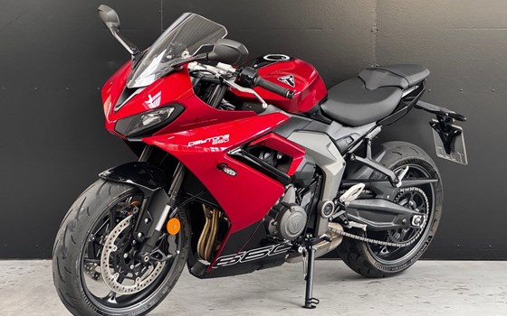 Gebrauchtmotorrad Triumph Daytona 660 - Bild 7