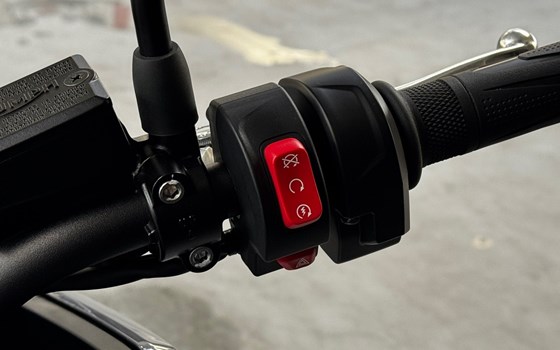 Gebrauchtmotorrad Triumph Tiger Sport 800 - Bild 12