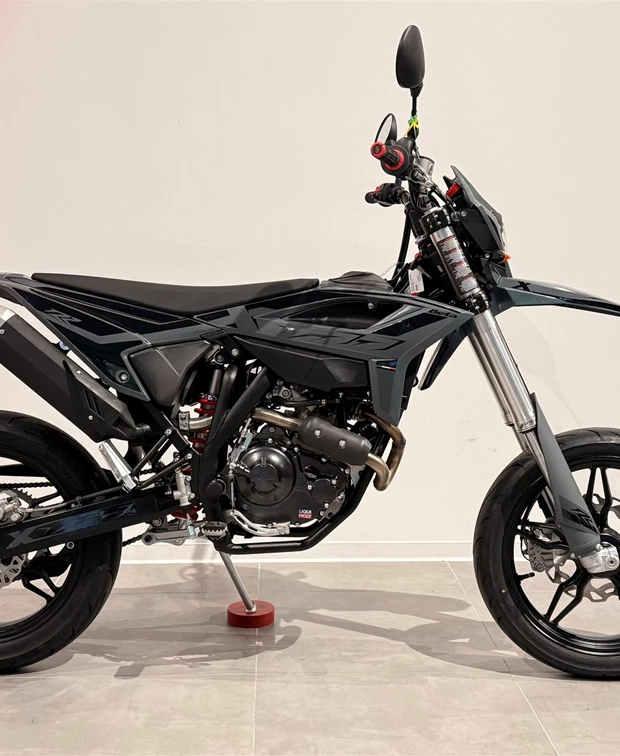 Beta RR 125 4T Motard T X special edition