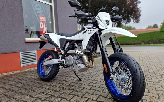 Neufahrzeug Suzuki DR-Z4SM - Bild 4