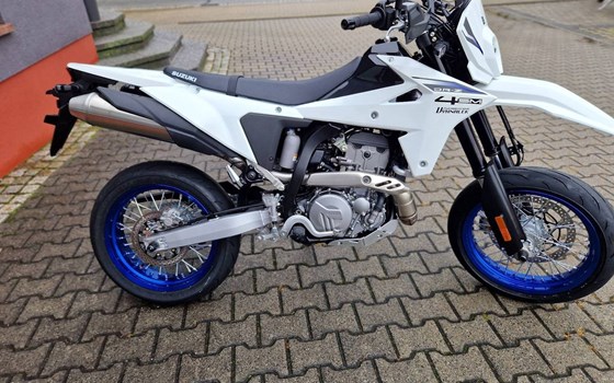 Neufahrzeug Suzuki DR-Z4SM - Bild 5