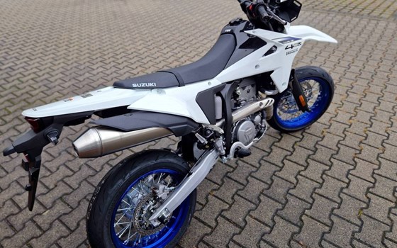Neufahrzeug Suzuki DR-Z4SM - Bild 7