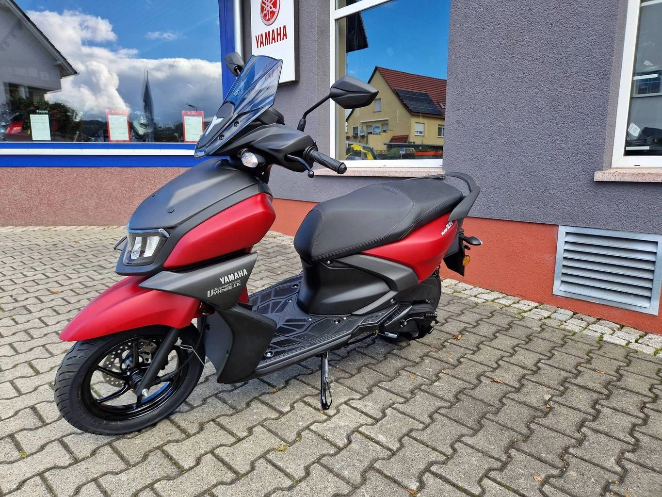 Yamaha RayZR 