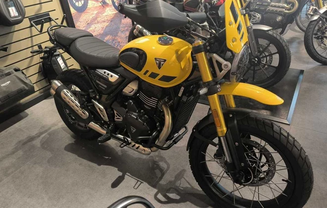 Triumph Scrambler 400 XC