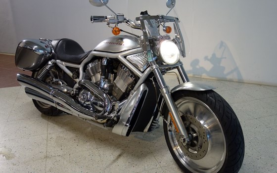 Gebrauchtmotorrad Harley-Davidson V-Rod VRSCA - Bild 17 Gebrauchtmotorrad Harley-Davidson V-Rod VRSCA - Bild 17