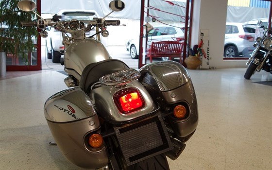Gebrauchtmotorrad Harley-Davidson V-Rod VRSCA - Bild 6 Gebrauchtmotorrad Harley-Davidson V-Rod VRSCA - Bild 6