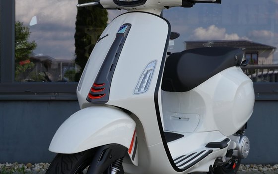 Neufahrzeug Vespa Sprint 50 S - Bild 10