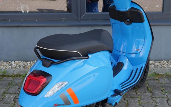 Neufahrzeug Vespa Sprint 50 S - Bild 13