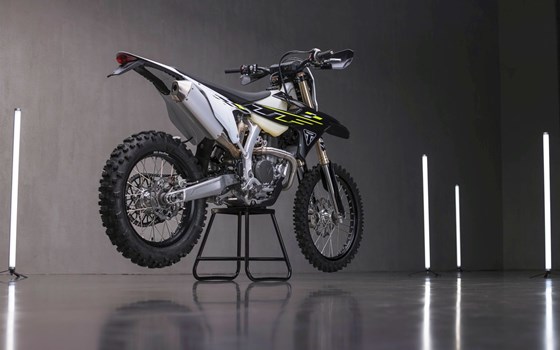 Neufahrzeug Triumph TF 450-E - Bild 3