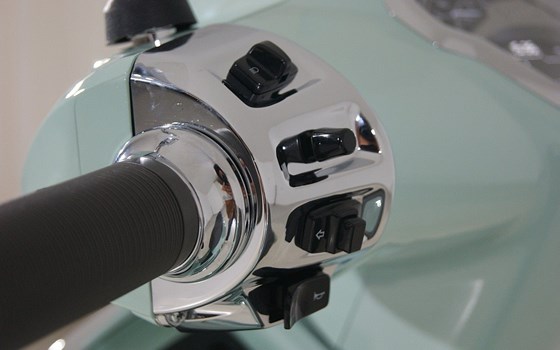 Neufahrzeug Vespa GTS 125 - Bild 13