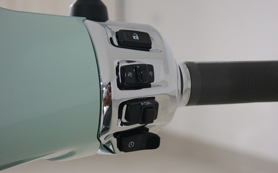 Neufahrzeug Vespa GTS 125 - Bild 14