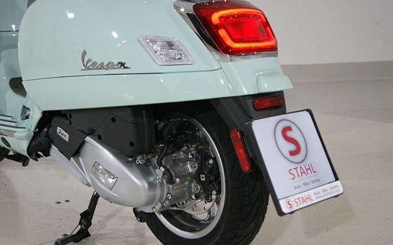 Neufahrzeug Vespa GTS 125 - Bild 9 Neufahrzeug Vespa GTS 125 - Bild 9