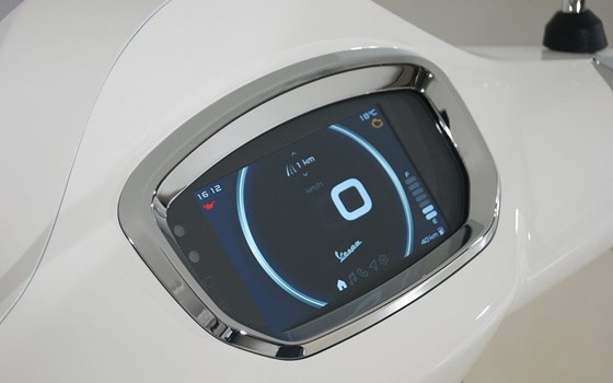 Neufahrzeug Vespa GTS 310 - Bild 13