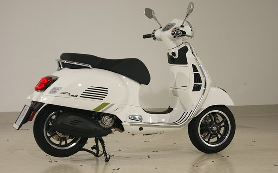 Neufahrzeug Vespa GTS 310 - Bild 4 Neufahrzeug Vespa GTS 310 - Bild 4