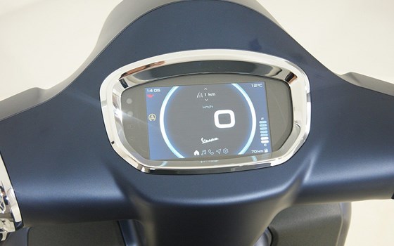 Neufahrzeug Vespa GTS 125 Supertech iGET - Bild 13