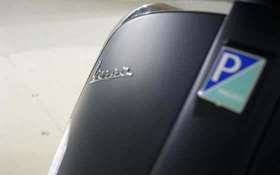Neufahrzeug Vespa GTS 125 Supertech iGET - Bild 15 Neufahrzeug Vespa GTS 125 Supertech iGET - Bild 15