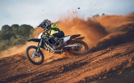 Neufahrzeug Triumph TF 250-X - Bild 10