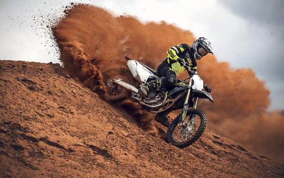 Neufahrzeug Triumph TF 250-X - Bild 12