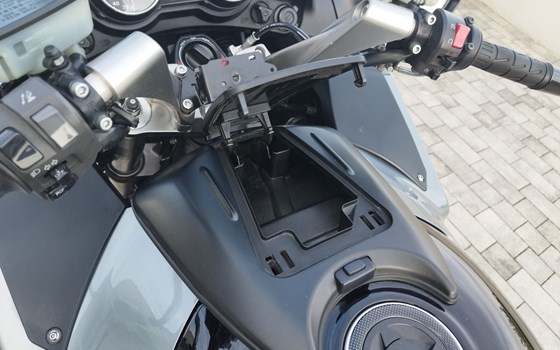 Gebrauchtmotorrad Kawasaki GTR 1400 - Bild 11 Gebrauchtmotorrad Kawasaki GTR 1400 - Bild 11