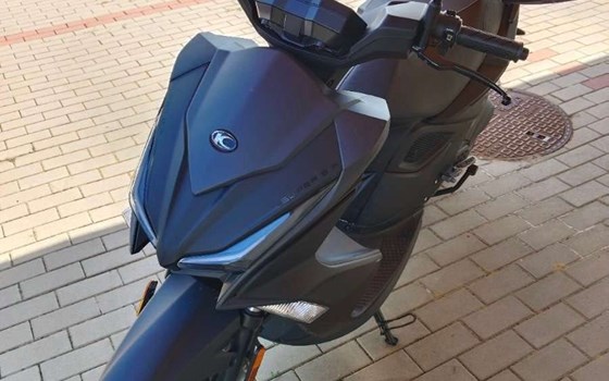 Gebrauchtmotorrad Kymco Super 8 R 50i - Bild 1 Gebrauchtmotorrad Kymco Super 8 R 50i - Bild 1