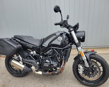 Benelli Leoncino 500