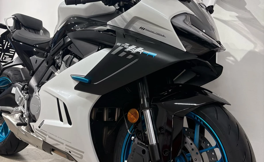 Angebot CFMOTO 675SR-R Bild 2: Angebot CFMOTO 675SR-R