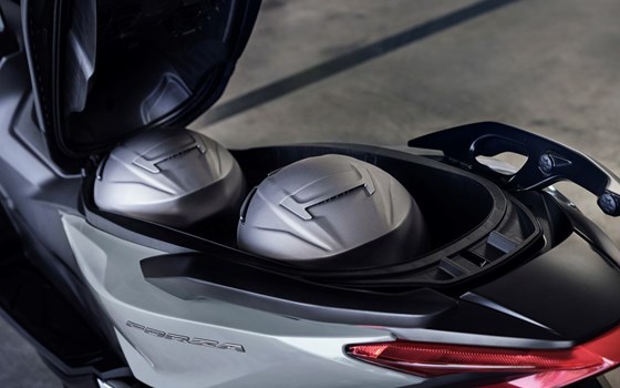 Neufahrzeug Honda Forza 125 - Bild 18