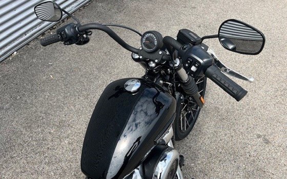 Gebrauchtmotorrad Harley-Davidson Softail Street Bob FXBB - Bild 5 Gebrauchtmotorrad Harley-Davidson Softail Street Bob FXBB - Bild 5