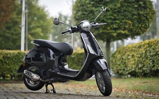 Gebrauchtmotorrad Vespa Primavera 125 - Bild 11