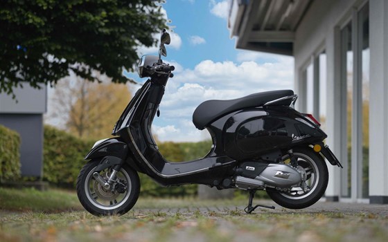 Gebrauchtmotorrad Vespa Primavera 125 - Bild 2