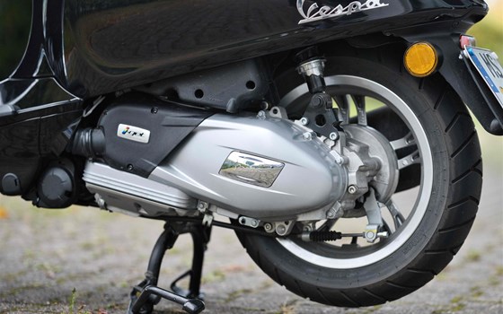 Gebrauchtmotorrad Vespa Primavera 125 - Bild 3