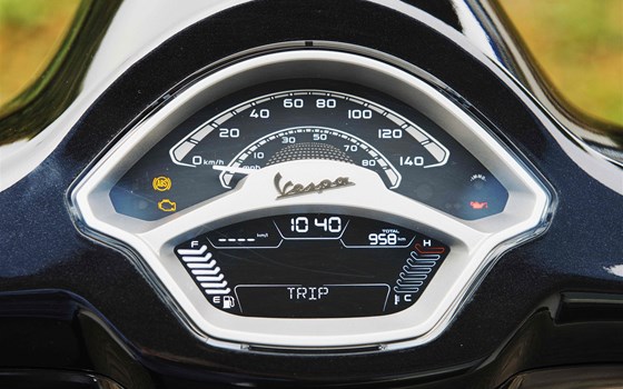 Gebrauchtmotorrad Vespa Primavera 125 - Bild 6