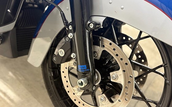 Gebrauchtmotorrad Harley-Davidson Street Glide FLHX - Bild 11