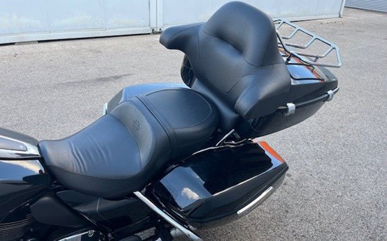 Gebrauchtmotorrad Harley-Davidson Street Glide Ultra - Bild 10 Gebrauchtmotorrad Harley-Davidson Street Glide Ultra - Bild 10