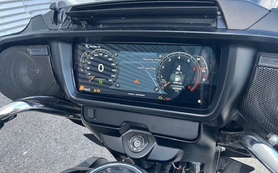 Gebrauchtmotorrad Harley-Davidson Street Glide Ultra - Bild 11 Gebrauchtmotorrad Harley-Davidson Street Glide Ultra - Bild 11