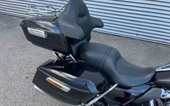 Gebrauchtmotorrad Harley-Davidson Street Glide Ultra - Bild 6 Gebrauchtmotorrad Harley-Davidson Street Glide Ultra - Bild 6