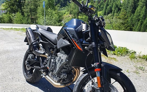Gebrauchtmotorrad KTM 890 Duke - Bild 4 Gebrauchtmotorrad KTM 890 Duke - Bild 4