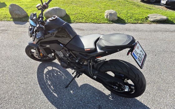 Gebrauchtmotorrad KTM 890 Duke - Bild 7 Gebrauchtmotorrad KTM 890 Duke - Bild 7