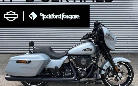 Gebrauchtmotorrad Harley-Davidson Street Glide FLHX - Bild 1 Gebrauchtmotorrad Harley-Davidson Street Glide FLHX - Bild 1