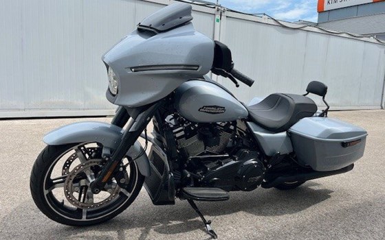 Gebrauchtmotorrad Harley-Davidson Street Glide FLHX - Bild 10 Gebrauchtmotorrad Harley-Davidson Street Glide FLHX - Bild 10