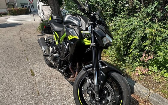 Gebrauchtmotorrad Kawasaki Z900 - Bild 2 Gebrauchtmotorrad Kawasaki Z900 - Bild 2