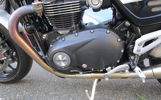 Gebrauchtmotorrad Triumph Speed Twin 1200 - Bild 5