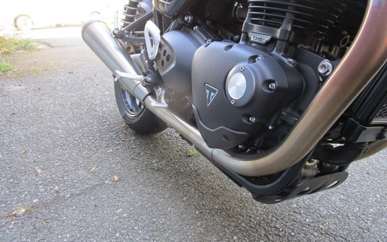 Gebrauchtmotorrad Triumph Speed Twin 1200 - Bild 9