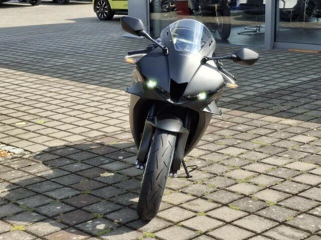 Offer Honda CBR600RR Bild 4: Offer Honda CBR600RR