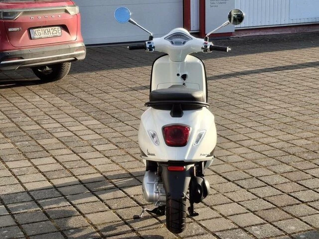 Offer Vespa Primavera 125 Bild 2: Offer Vespa Primavera 125