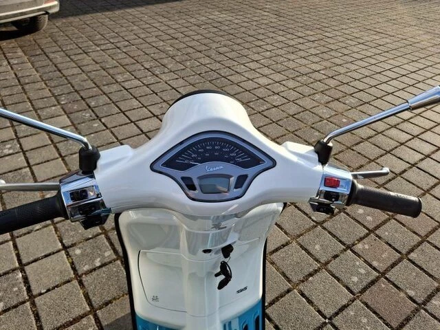 Offer Vespa Primavera 125 Bild 7: Offer Vespa Primavera 125